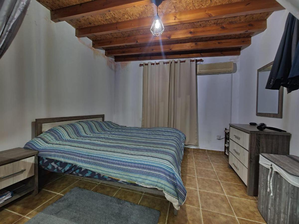 Spacious Studio In Yeroskipou Koloni Exterior foto